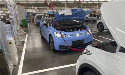 نیا روشن کرنے والا لوگو: نئے SAIC Volkswagen ID.3 کے جاسوس شاٹس کا انکشاف