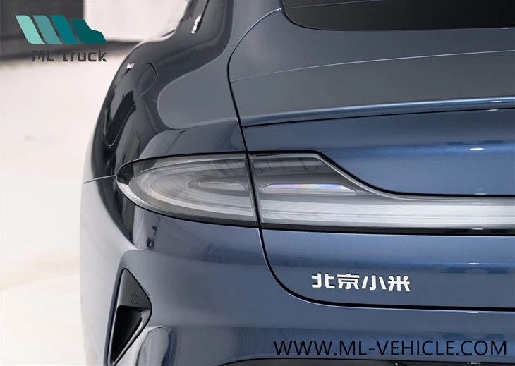 2024 XiaoMi SU 7 EV Sedan